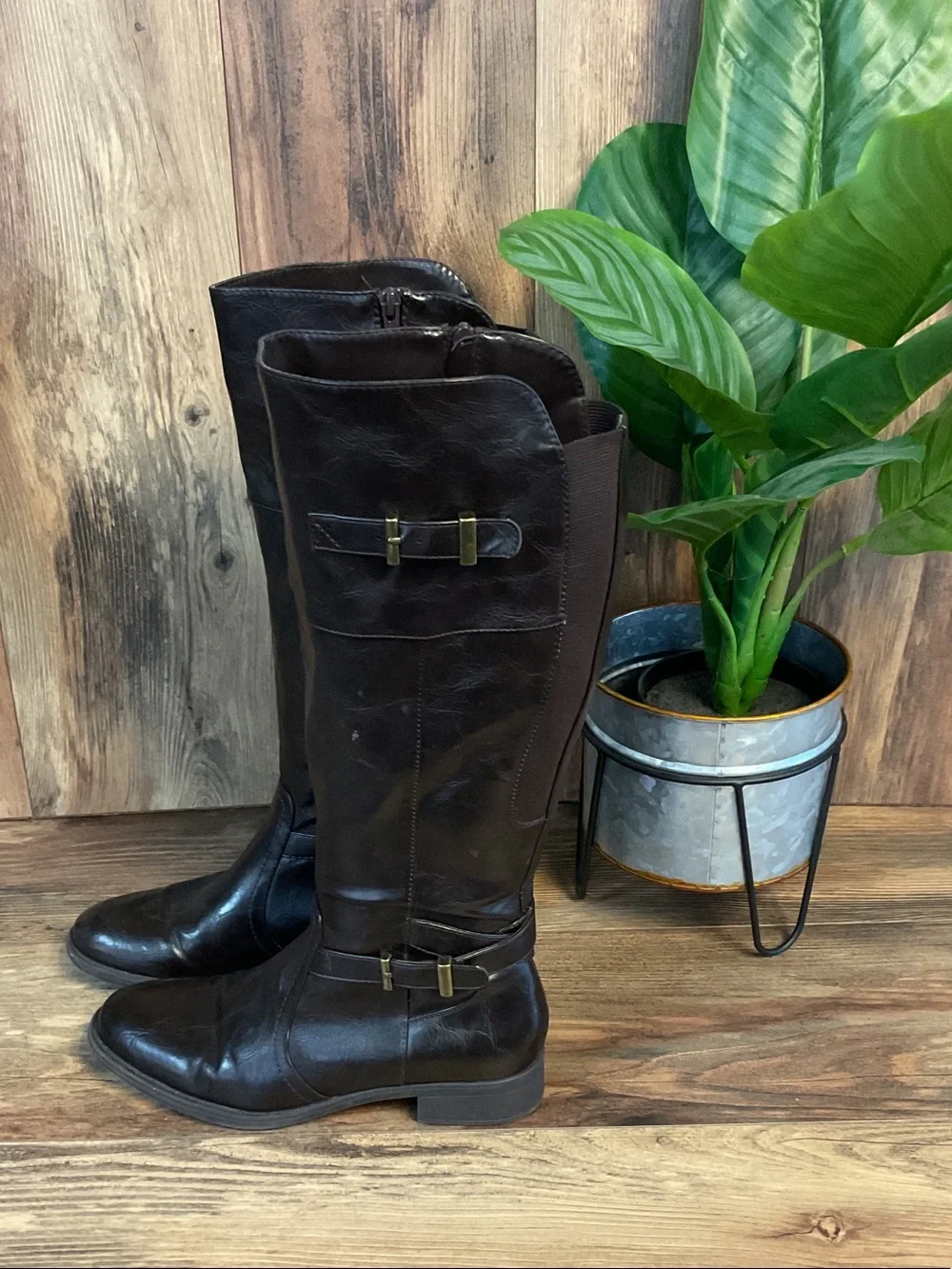 Yuu Tall Brown Leather Riding Strappy Boots 9M      F342